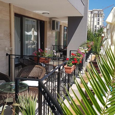 Aria Complex Aparthotel Sveti Vlas Buitenkant foto