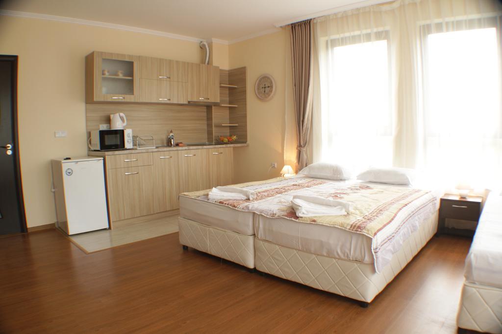 Aria Complex Aparthotel Sveti Vlas Buitenkant foto